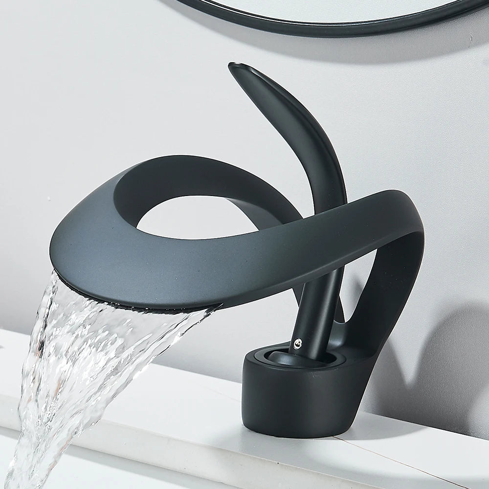 Quyanre Solid Brass Waterfall Basin Faucet Single Handle Tap