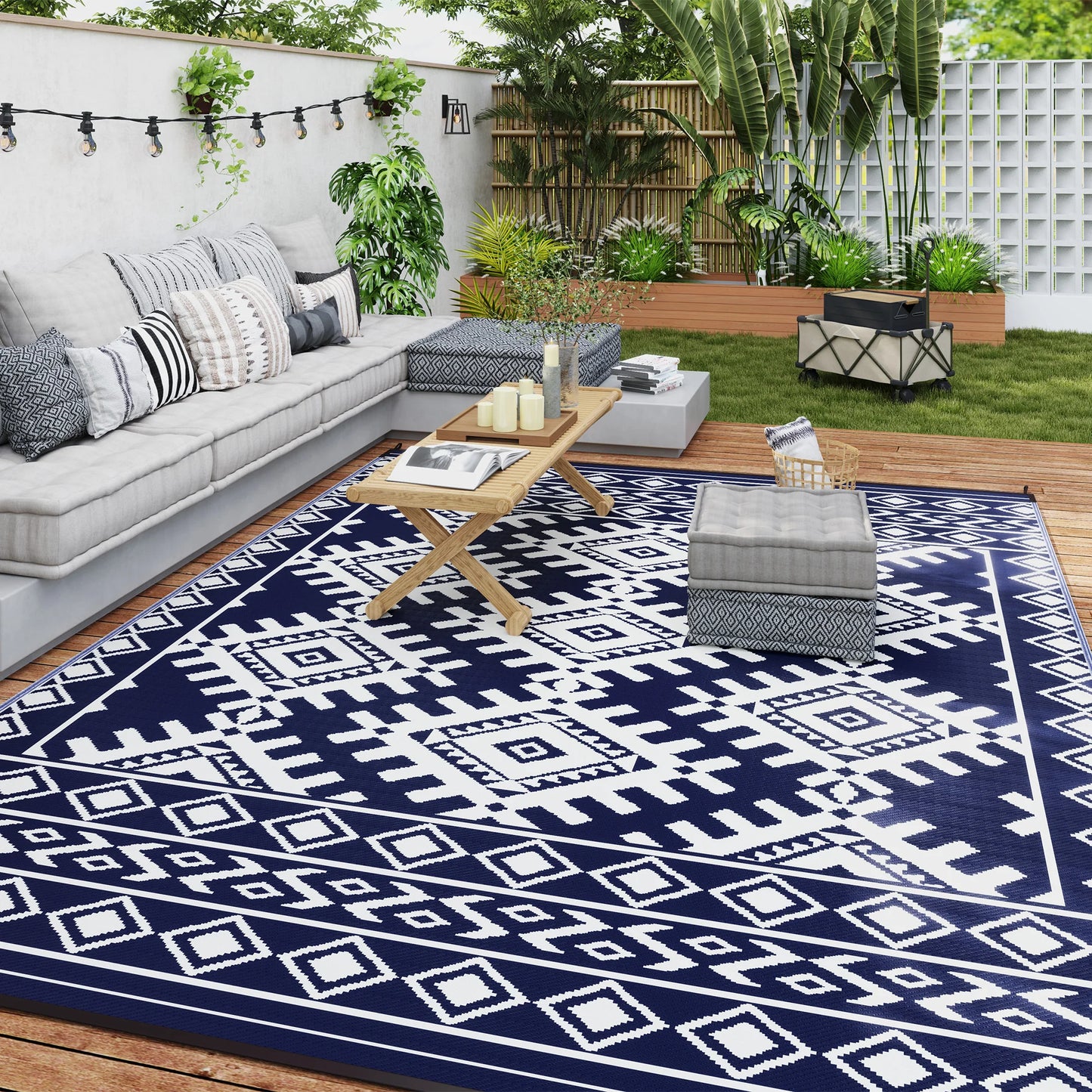Contemporary Geometric Polypropylene Outdoor Area Rug