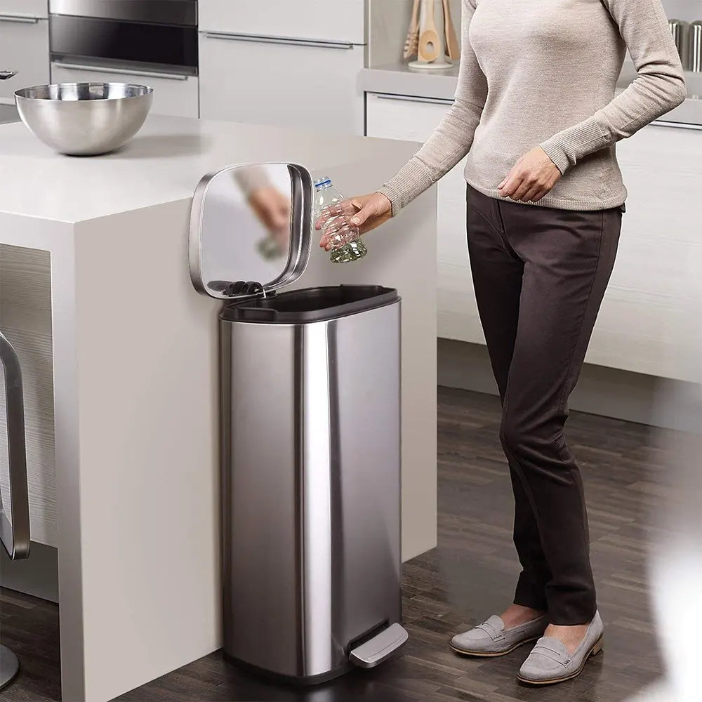 Homfa 30L Stainless Steel Step Trash Can Kitchen Garbage Can W/ Soft Close, Black,White, Silver, Gray, Red
