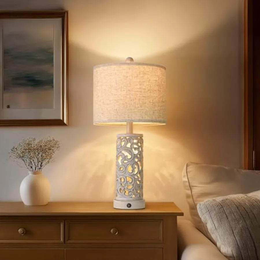 Farmhouse Table Lamp With Dual USB Ports And Linen Shade