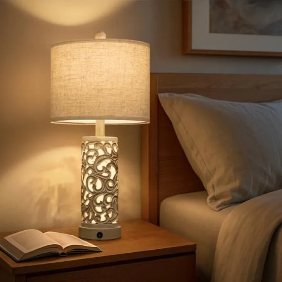 Farmhouse Table Lamp With Dual USB Ports And Linen Shade